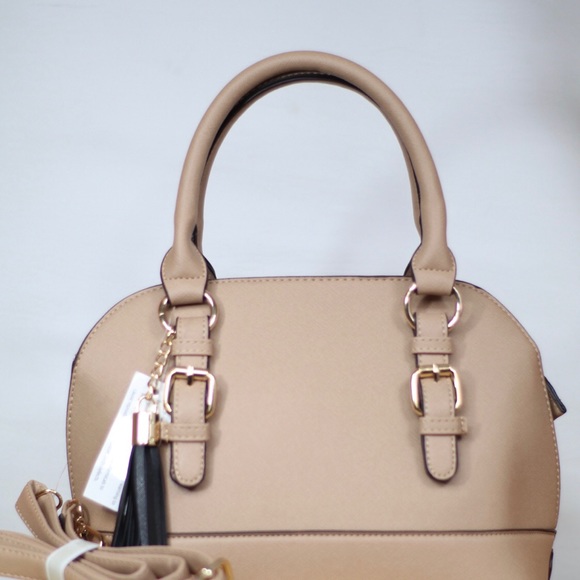 Woman Purse - Picture 2 of 6